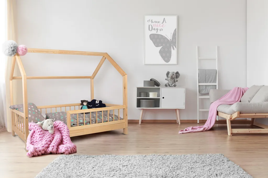 NEW Hausebett Lena-200x140- Kieferholz Kinderbett Mit Rausfallschutz -mit Rundstäben. – Bild 2