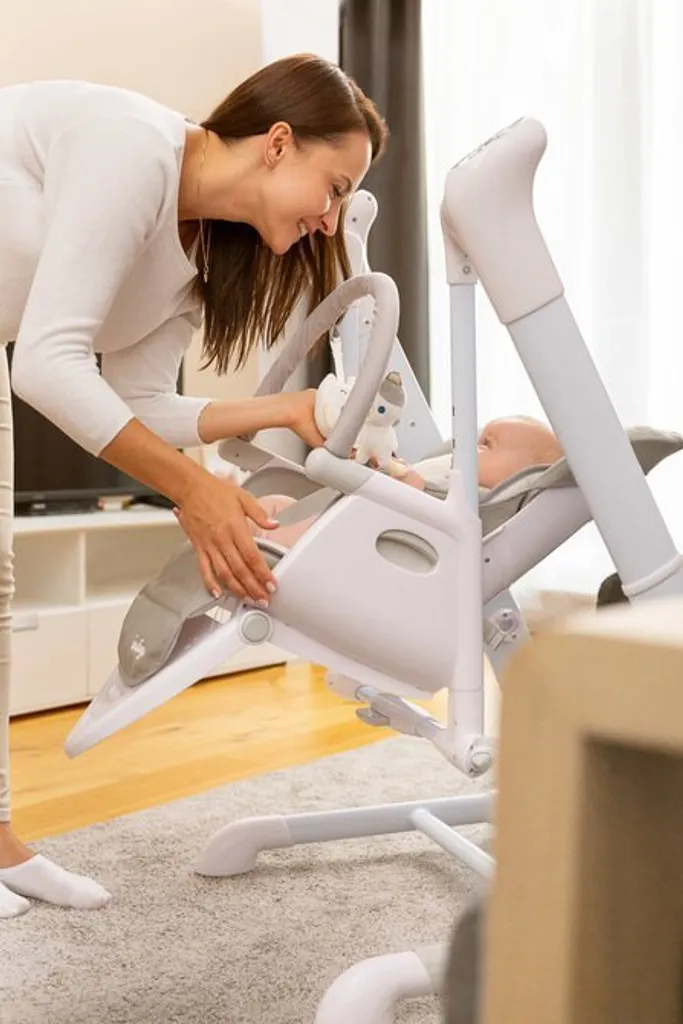 Fütterungsstuhl + Indigo Hellgrau Schwung – Bild 14