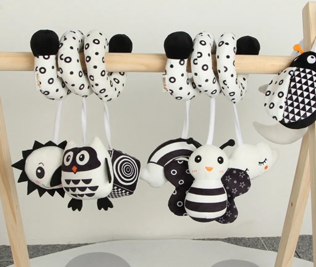 Eule Spiral Hängend Krippe Bett Herum Mit Glocke Spielzeug Baby Schwarz Weiß Eye Sensing Quietscher Puppe Babyspielzeug – Bild 3