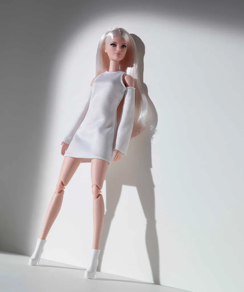 Barbie Signature Barbie Looks Puppe: Tall (blond) – Bild 2